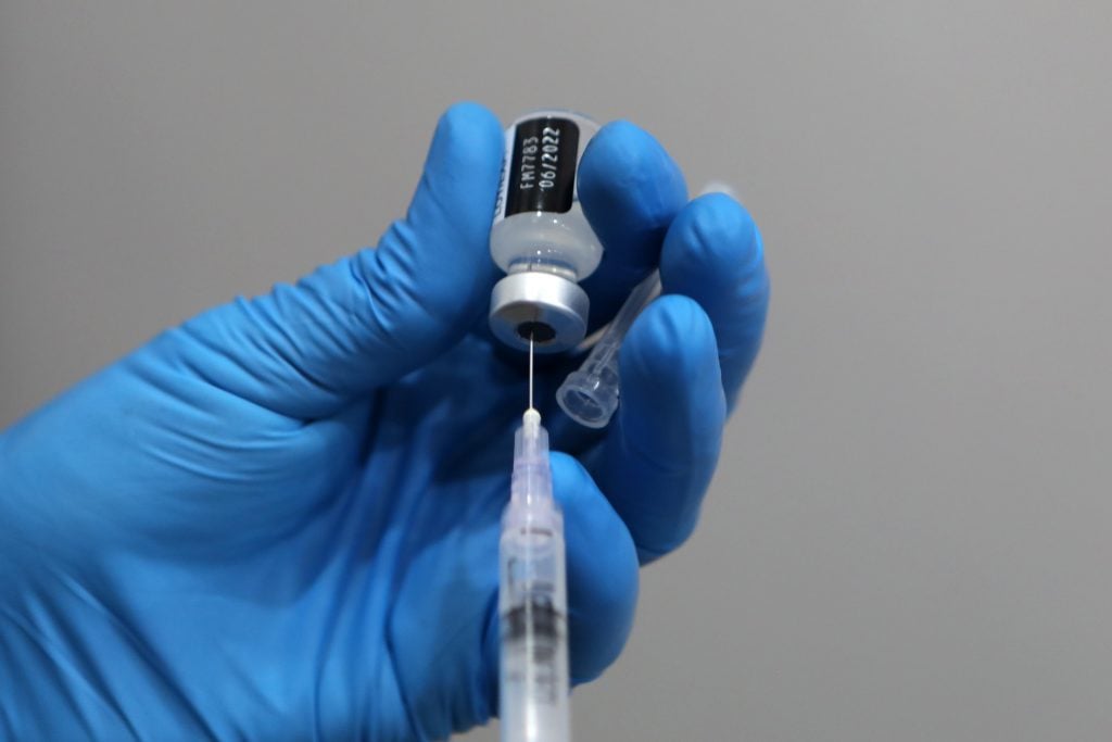 Diez claves sobre las vacunas bivalentes contra Covid que llegan a la Argentina